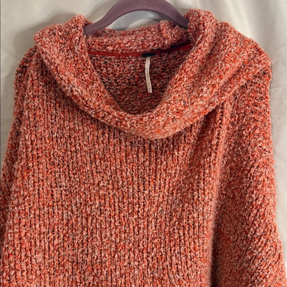 Free People Oversized Cropped Sweater – Size Small - Picture 2 of 7